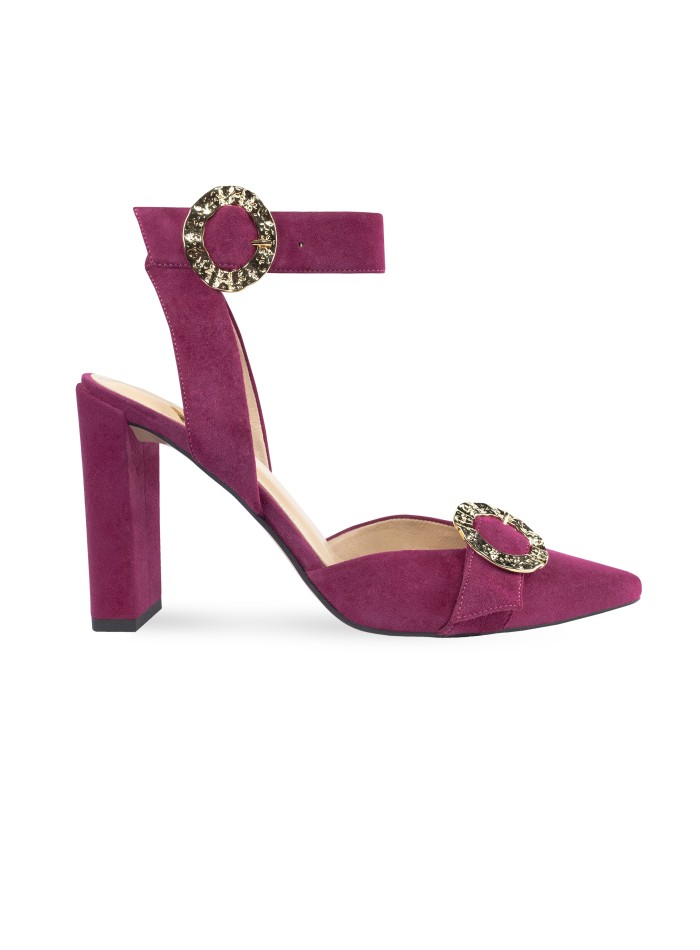 Heeled sandal in dark bougainvillea color with textured gold details