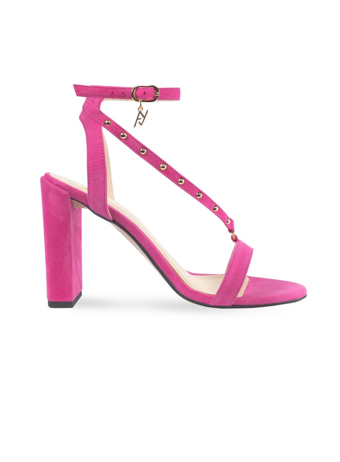 Square heel sandal in fuchsia color with golden details