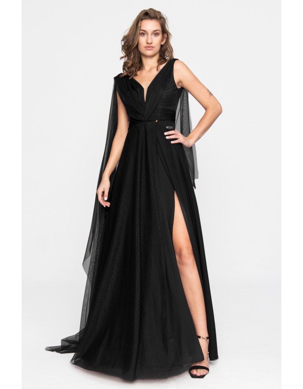 Long black evening dress in tulle with slit