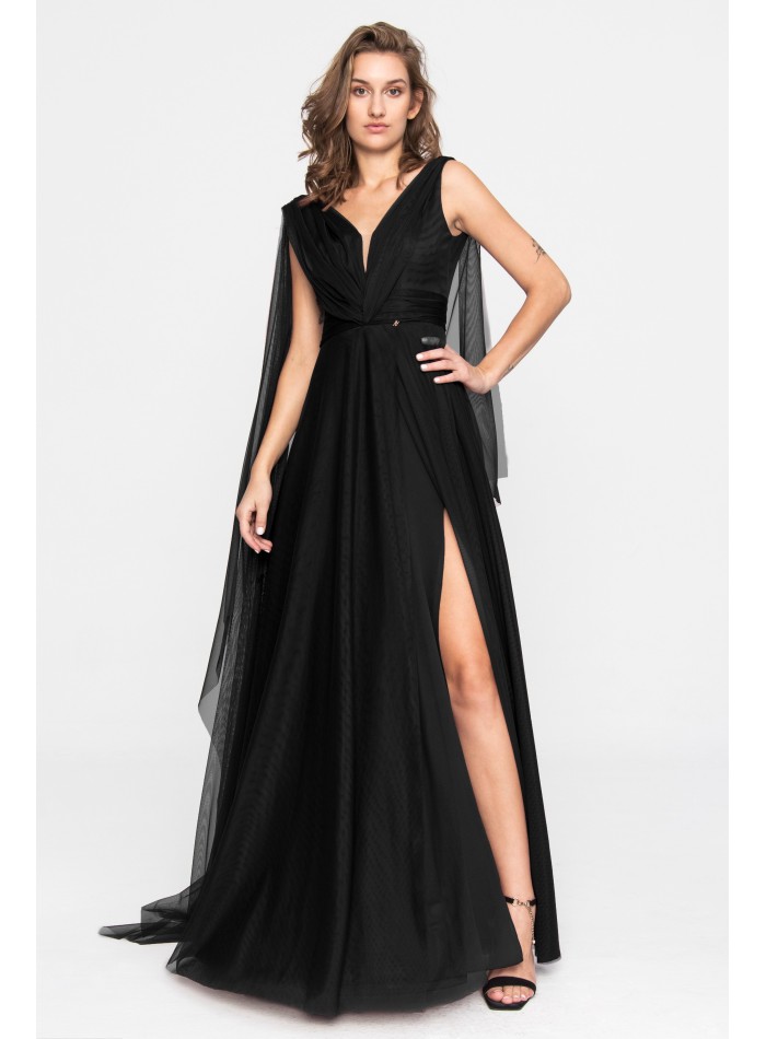 Long black evening dress in tulle with slit