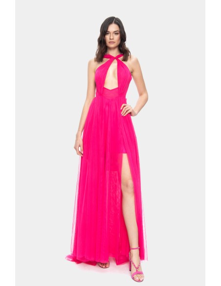 Fuchsia long dress with halter neckline and tulle skirt for guests