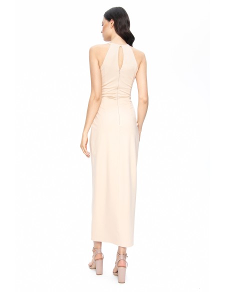 Vestido midi beige de corte asimétrico con cuello halter