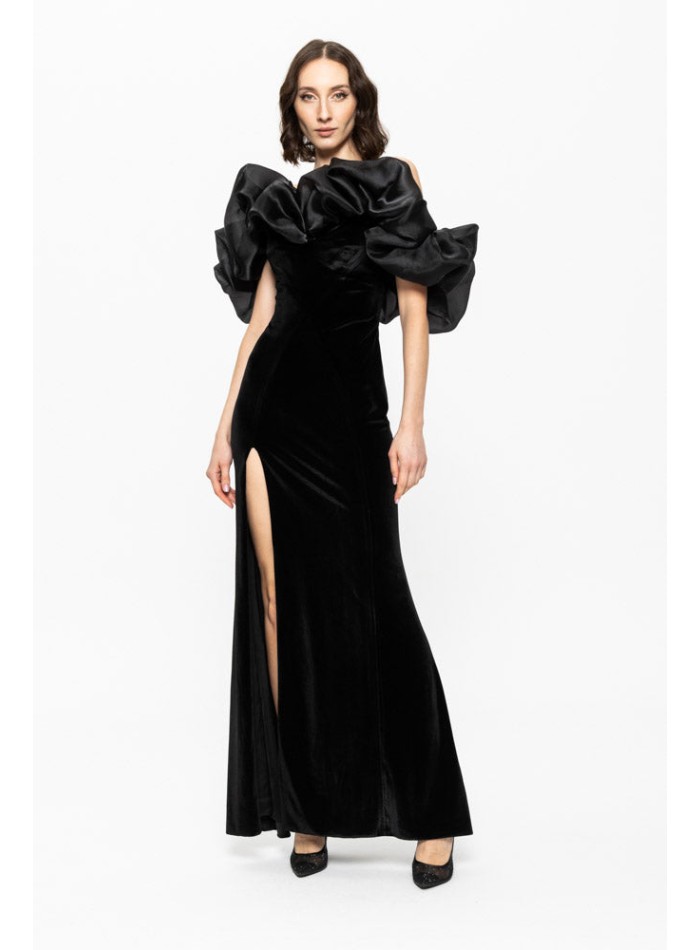 Robe longue de soirée noire avec volume et fente