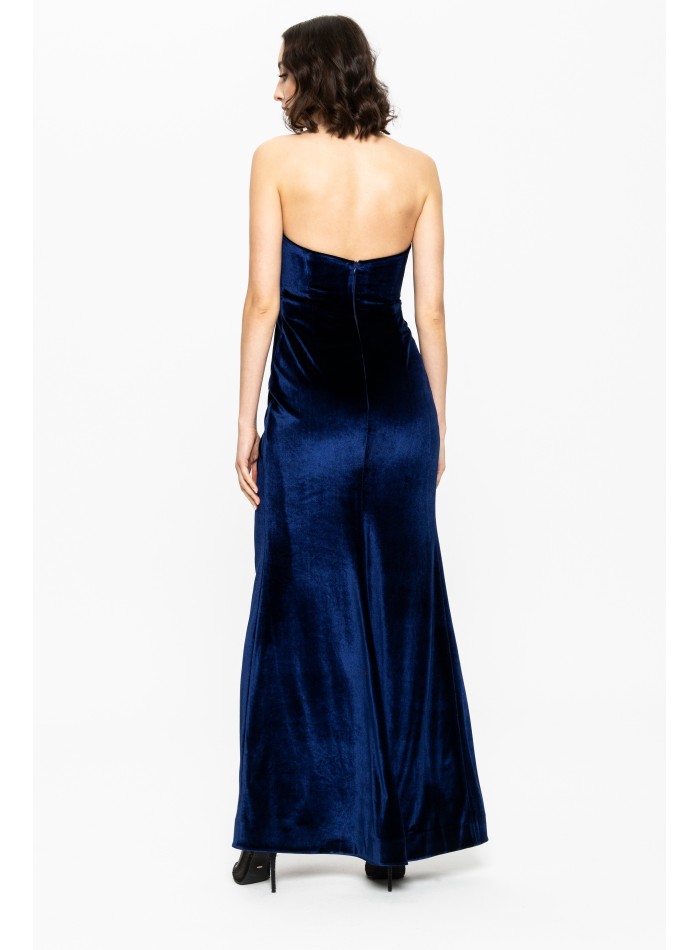 Vestido de gala largo en terciopelo azul marino...