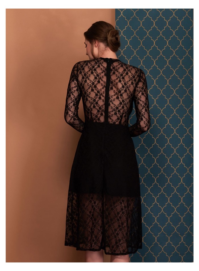 vestido Amelie negro con encaje y falda en linea A de Coco Veve