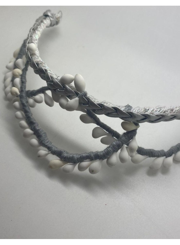 Silver party headdress with white pistils