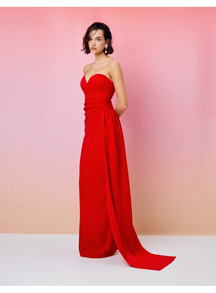 Long party dress with sweetheart neckline and...
