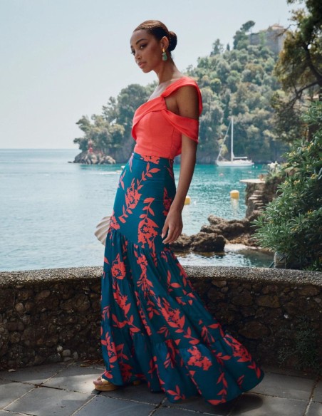 Falda larga de fiesta con estampado floral y volantes