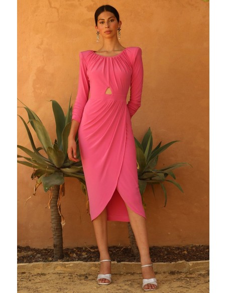 Robe d'invité midi à manches longues avec découpe à la taille