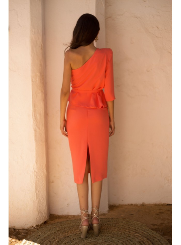 Ensemble composé d'un Top asymétrique et d'une...