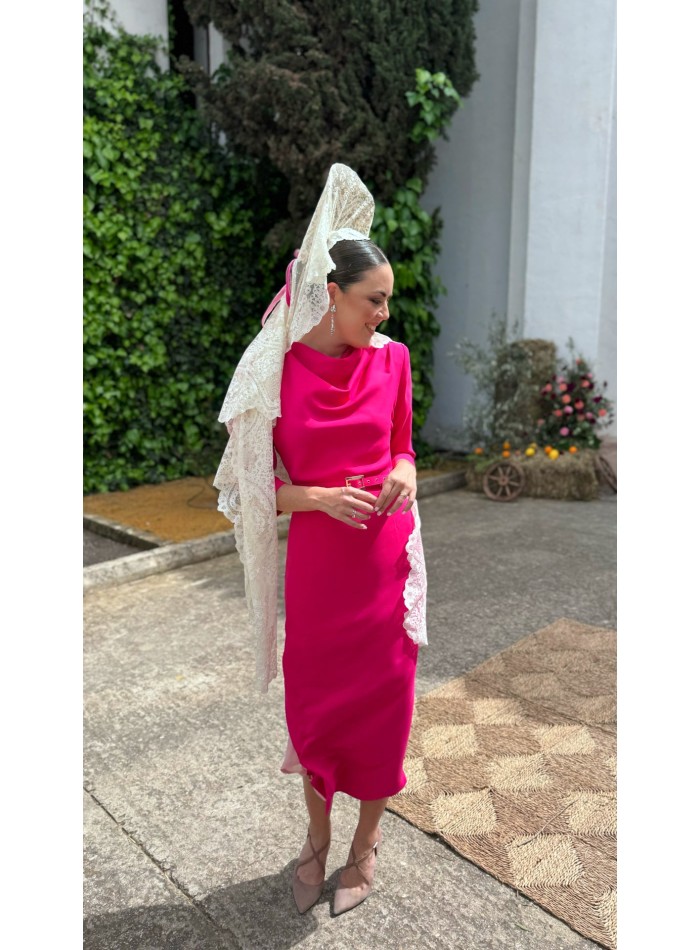 Robe de soirée midi avec manches françaises et...