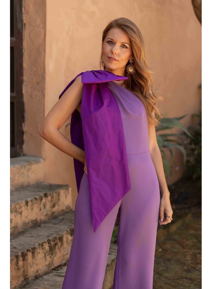 Purple long party jumpsuit with maxi lacing on the shoulder