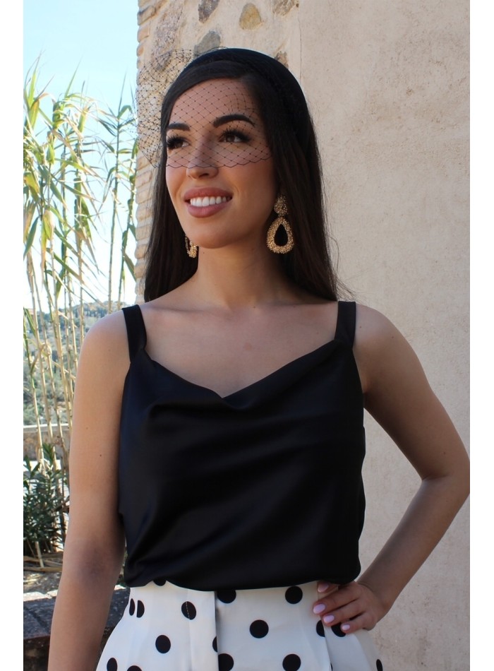 Black strapless top with V-neckline