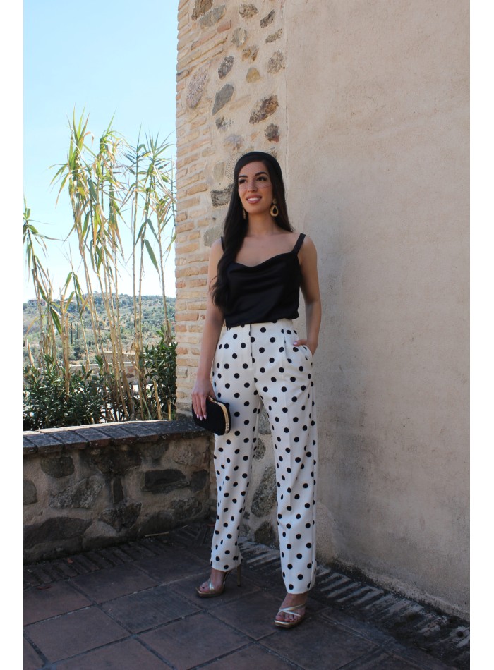 Pantalon droit blanc à pois et poches noires