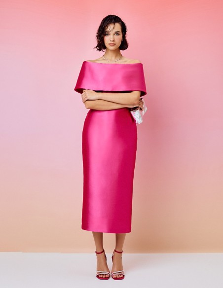 Vestido de fiesta midi con escote bardot y detalle cinturón