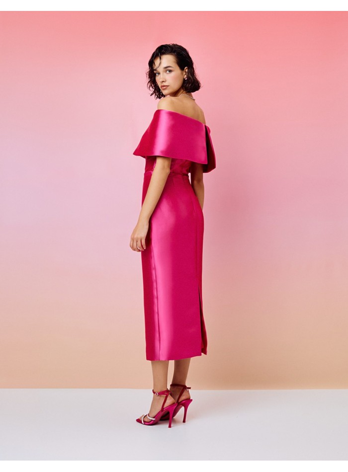 Vestido de fiesta midi con escote bardot y...