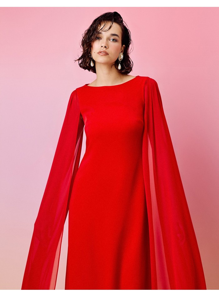 Long party dress with cape sleeves and round neckline red