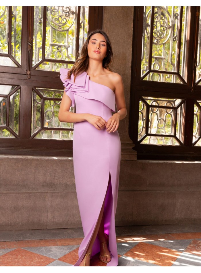 Long party dress with asymmetrical neckline and maxi flounce