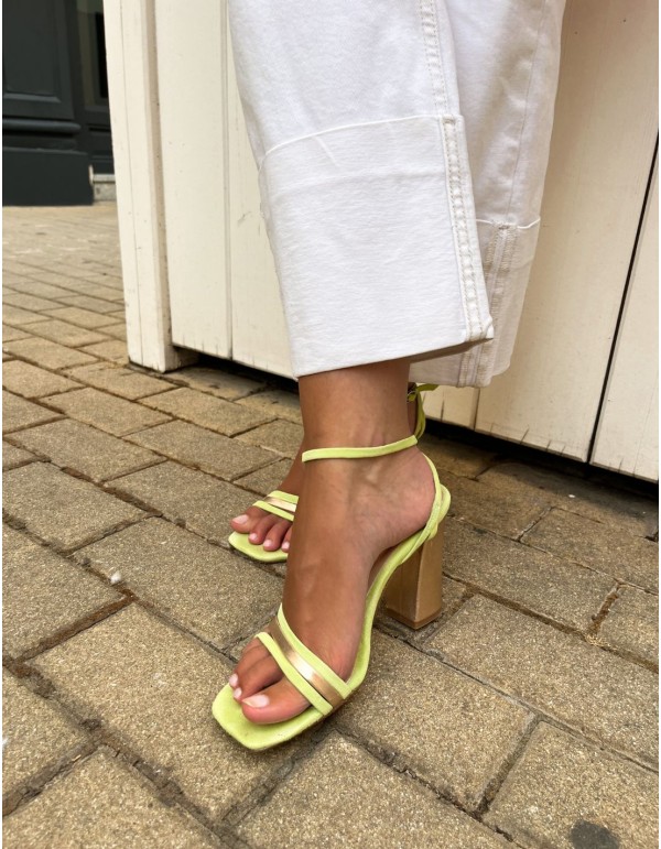 Sandale de fête à lanières de couleur citron vert et or