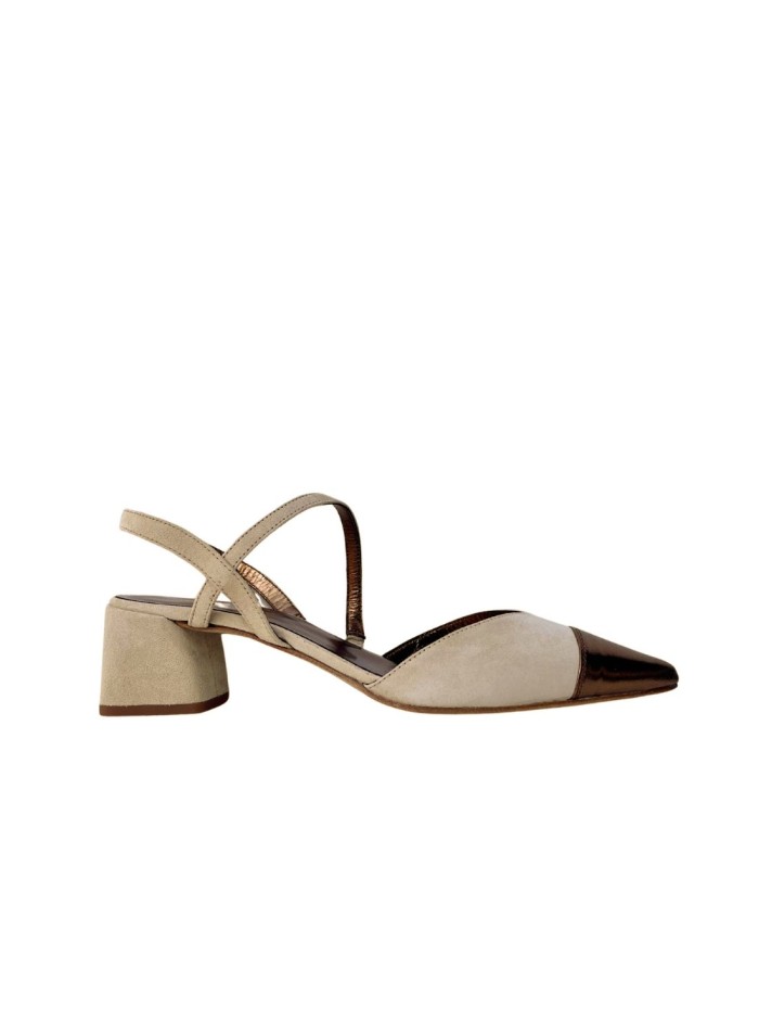 Beige suede party shoe with metallic toecap