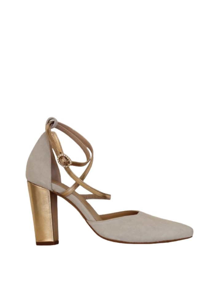 Beige suede pumps with golden details