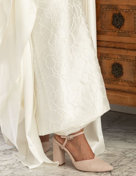 Zapato de fiesta de ante rosa destalonado