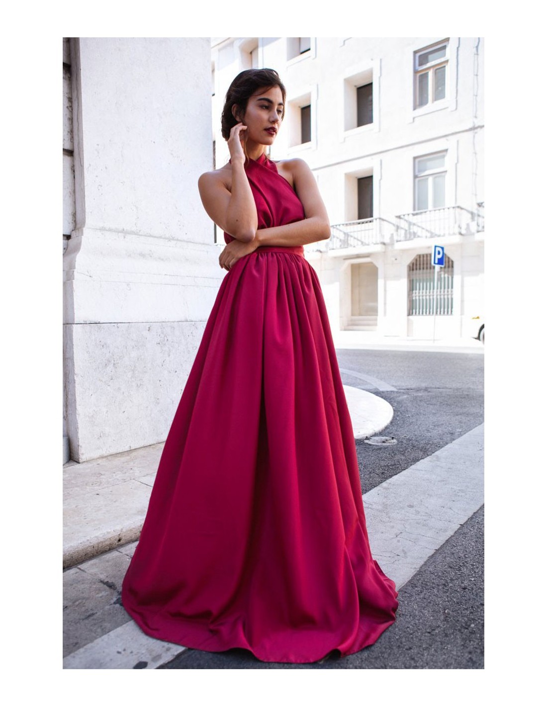 Cherry long party dress for party guests | INVITADISIMA