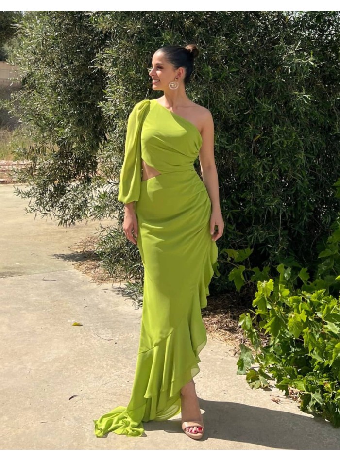 Asymmetrical long gown with ruffles and cut-out