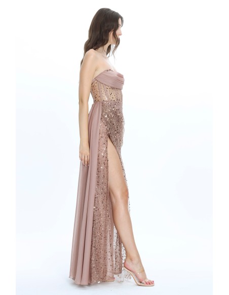 Vestido de fiesta largo con escote palabra de honor y tejido brillante