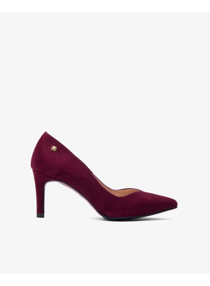 Suede burgundy suede pumps for guests