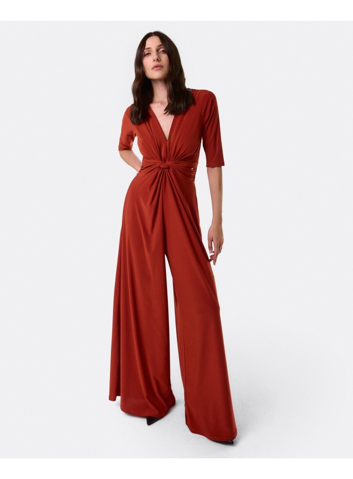 Burgundy knitted jumpsuit with center knotting