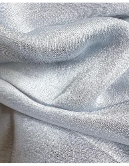 Cape de soirée courte en mousseline de soie argentée