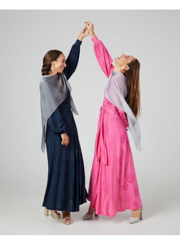 Multiposition short party cape in silver chiffon