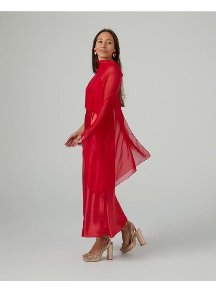 Long cape in red cationic chiffon with double thread