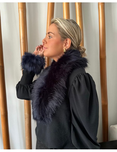 Étole de soirée en cheveux courts bleu nuit