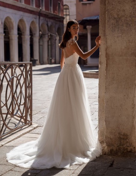 Long tulle wedding dress with embroidered tattoo-effect bodice