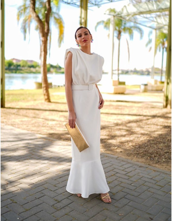 Robe midi blanche sans manches à volants
