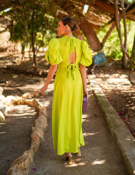 Short sleeve midi party dress with bows at the back for guests.