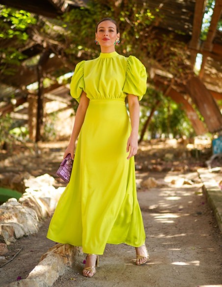 Short sleeve midi party dress with bows at the back for guests.