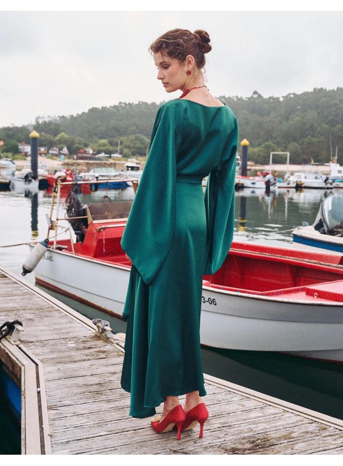 Vestido de fiesta midi con escote barco y...