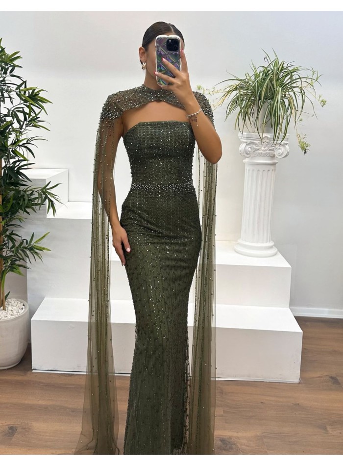 Robe longue de fête en strass avec manches en cape