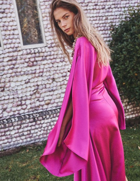 Vestido de fiesta asimétrico con mangas murciélago