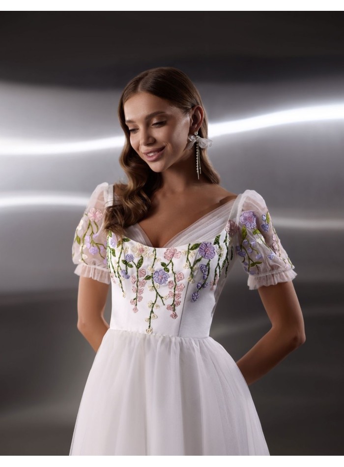 White tulle midi party dress with floral embroidery bodice