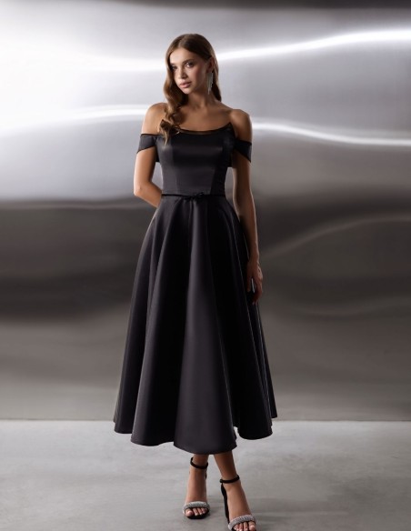 Vestido midi de fiesta en raso con escote palabra de honor y manga bandeau