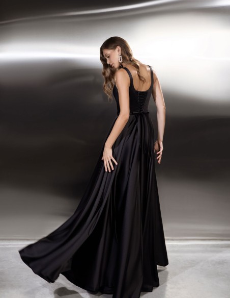 Robe longue de fête avec Boutonnières et fente dans la Jupe