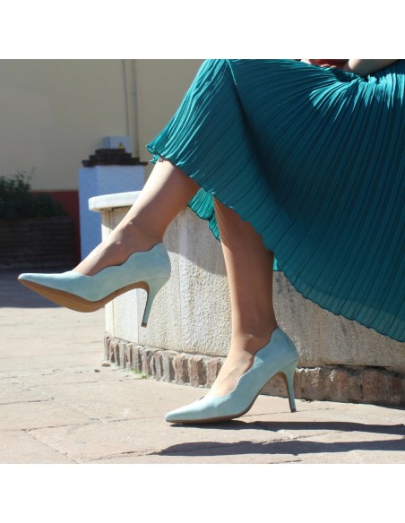 Zapatos de fiesta salones en ante con lateral de diseño