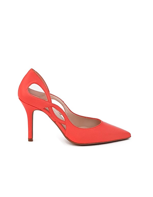 Zapato de fiesta salón coral con aberturas laterales