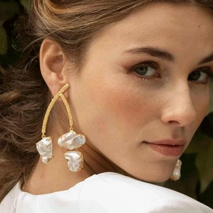 pendientes-xl-con-perlas-de-rio