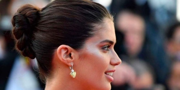 What kind of bun would you wear to your next wedding?