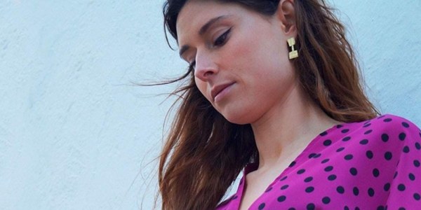 P&ROSES THE PRINTS THAT WILL BRING FRESHNESS TO YOUR GUEST CLOSET